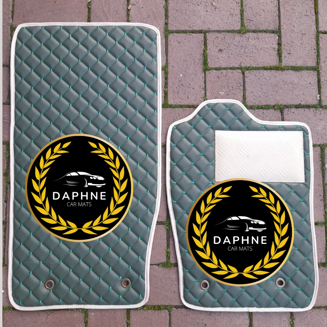 Jaguar R Turquoise-White Detail